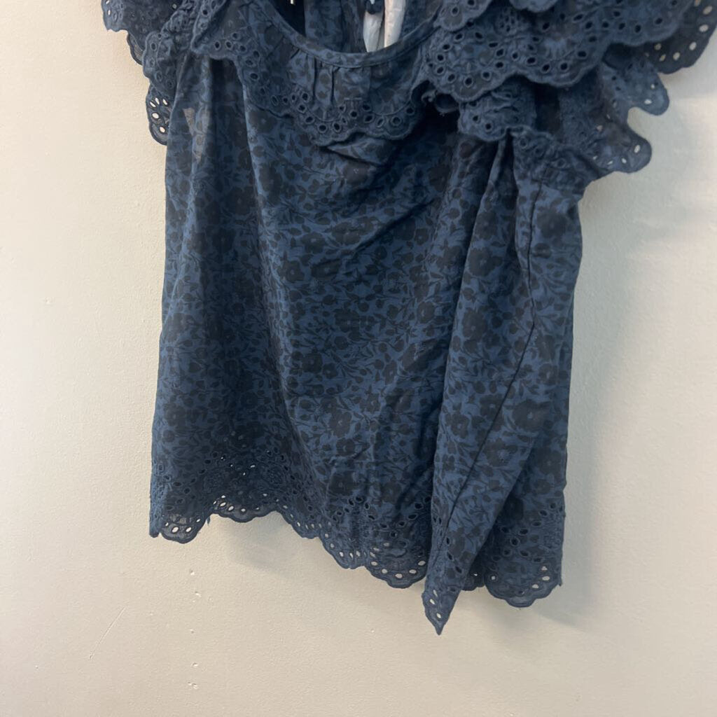 AE77 Navy Print Short Ruffle Sleeve Top Large
