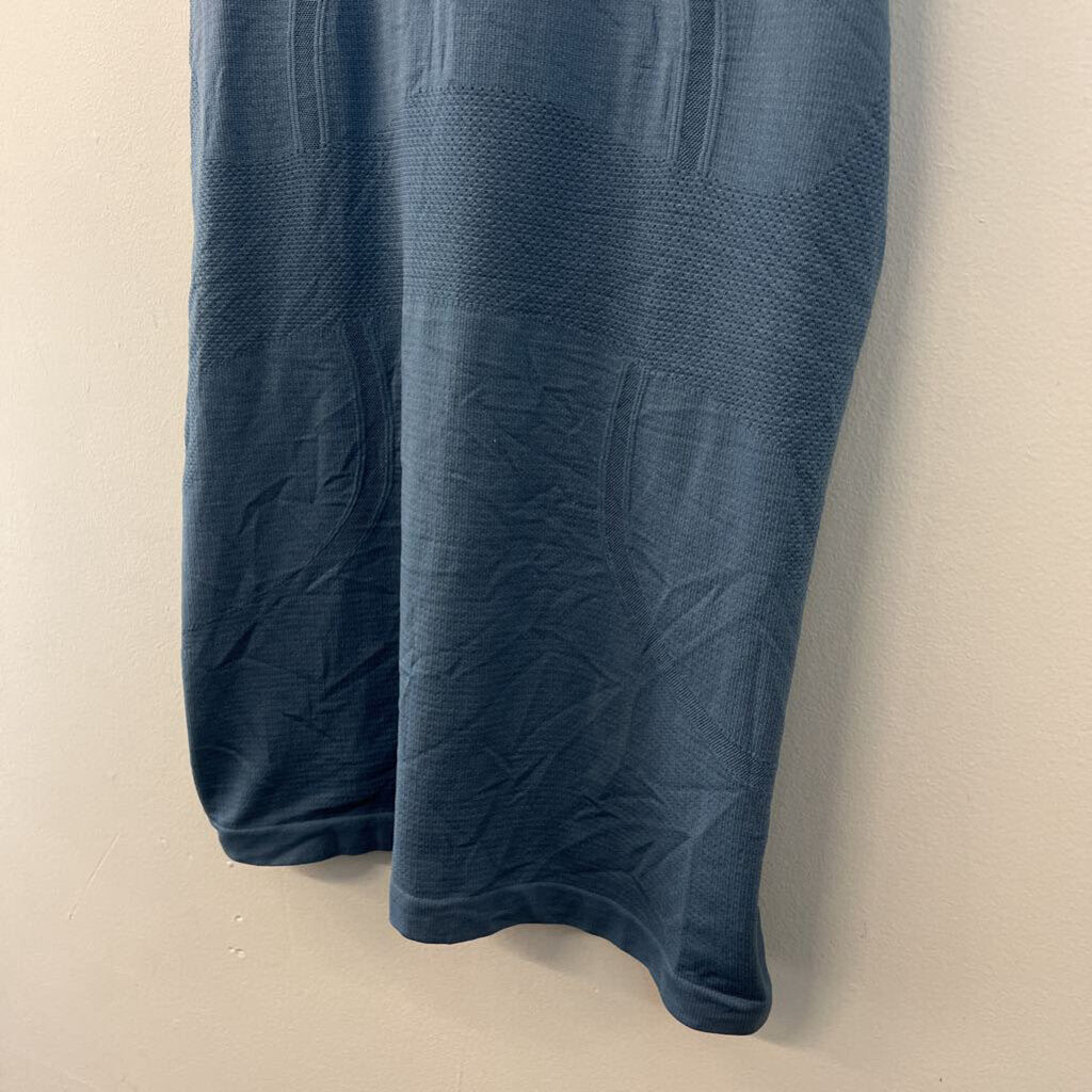 Lululemon Slate Blue Athletic Tank Top 8
