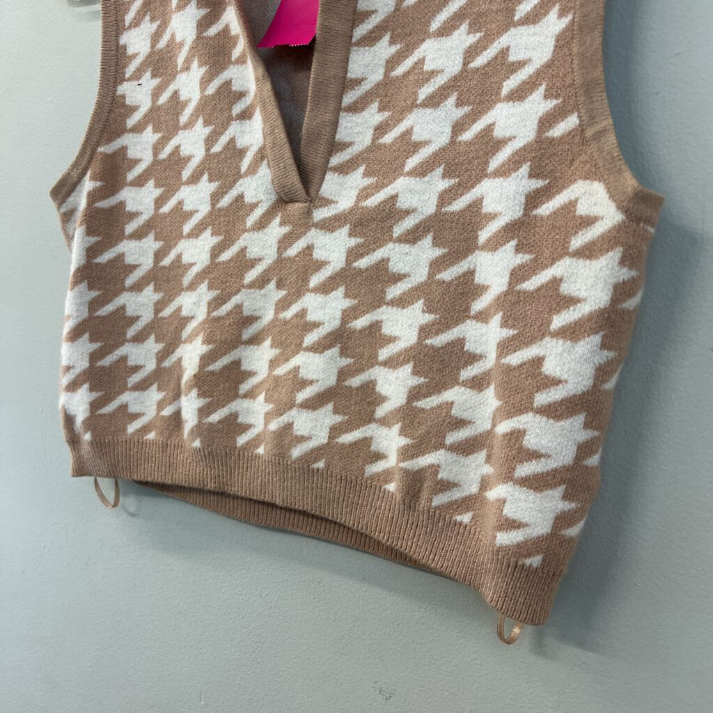 Altar'd State Brown/ White Houndstooth Cropped Tank Top Extra Small