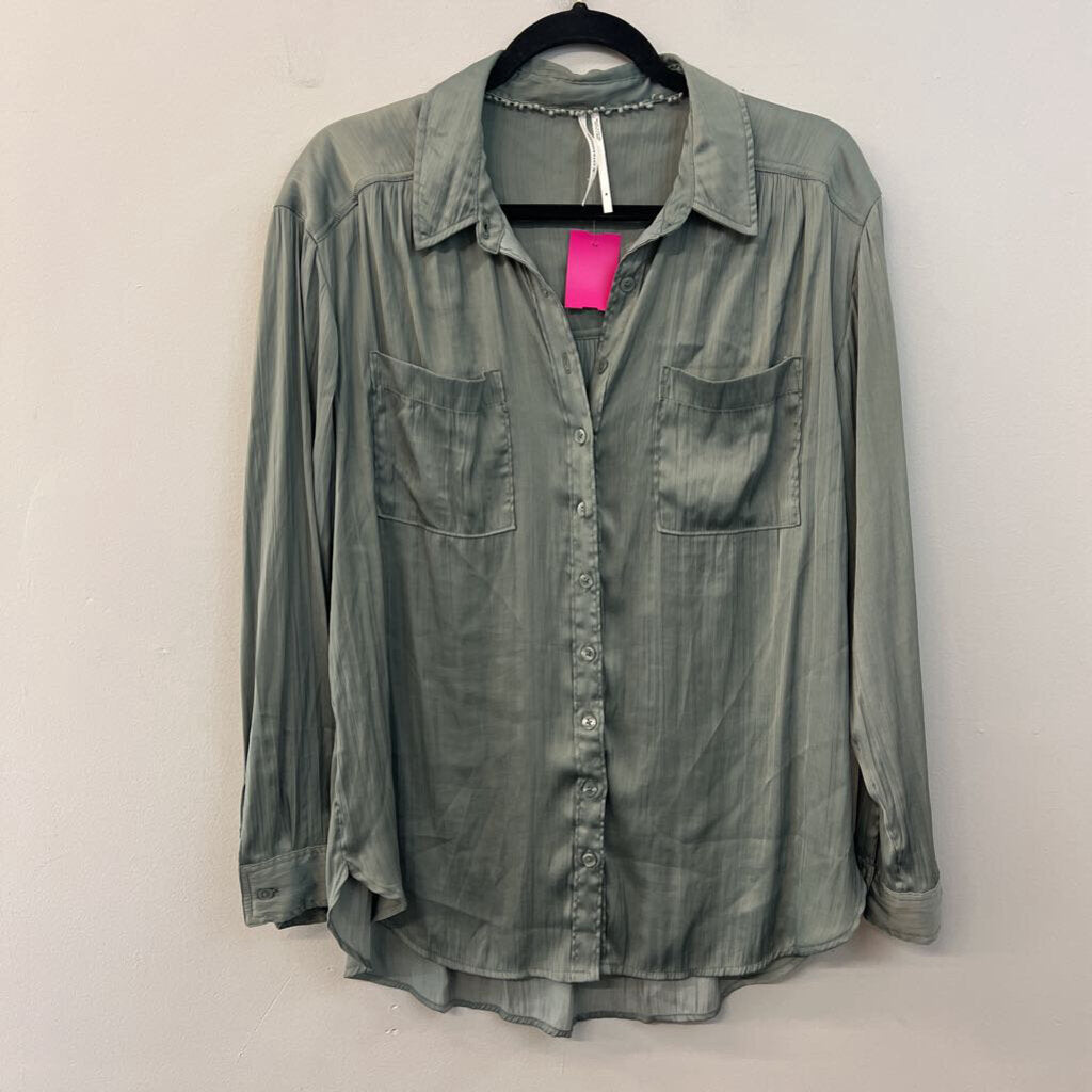 Anthropologie Green Silky Long Sleeve Button Down Top Medium