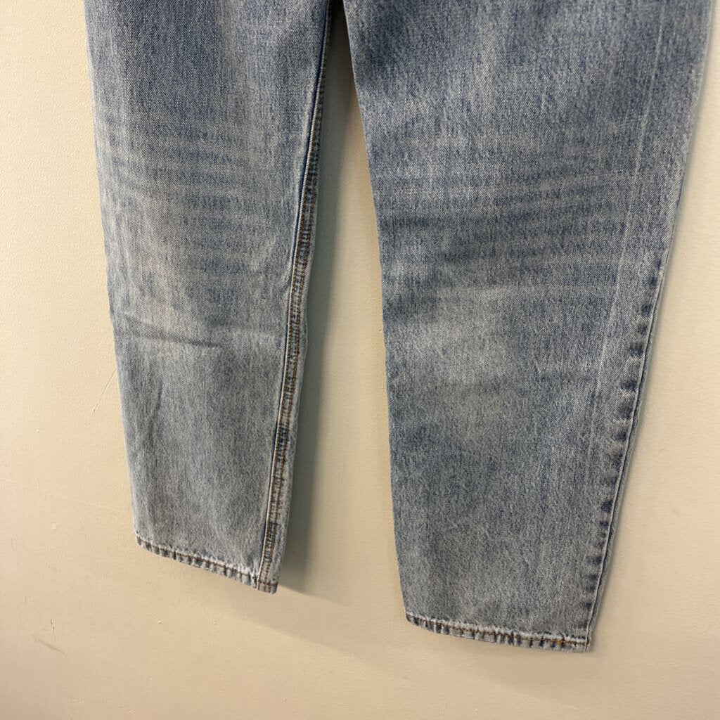 Princess Polly Light Wash Distressed Mom Jeans 0