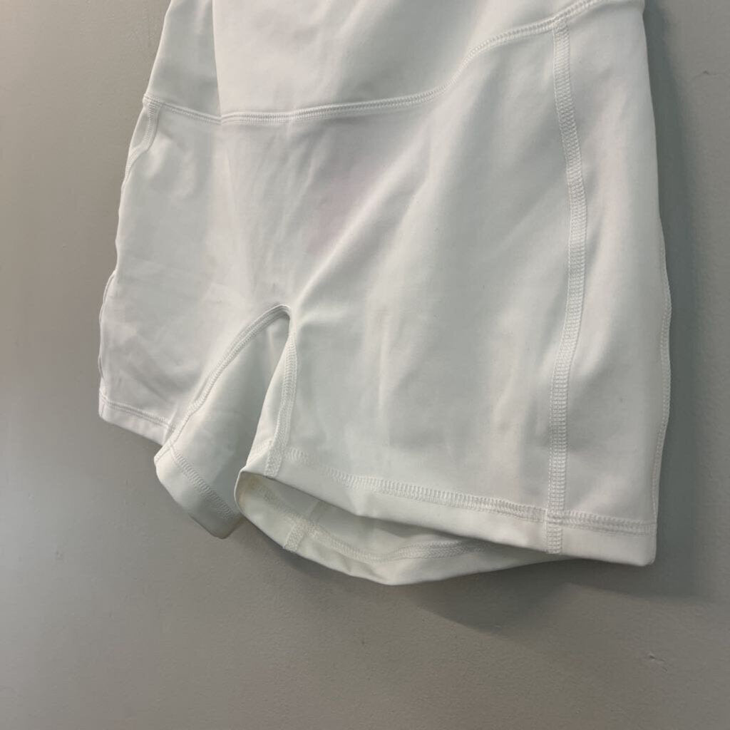 Peter Millar White Athletic Shorts Small