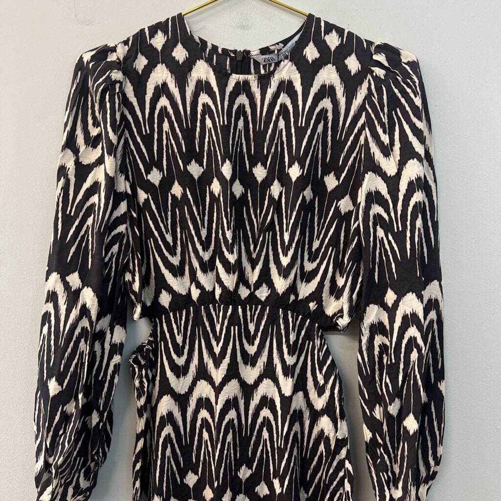 Zara Black/ Cream Print Long Sleeve Maxi Dress Small