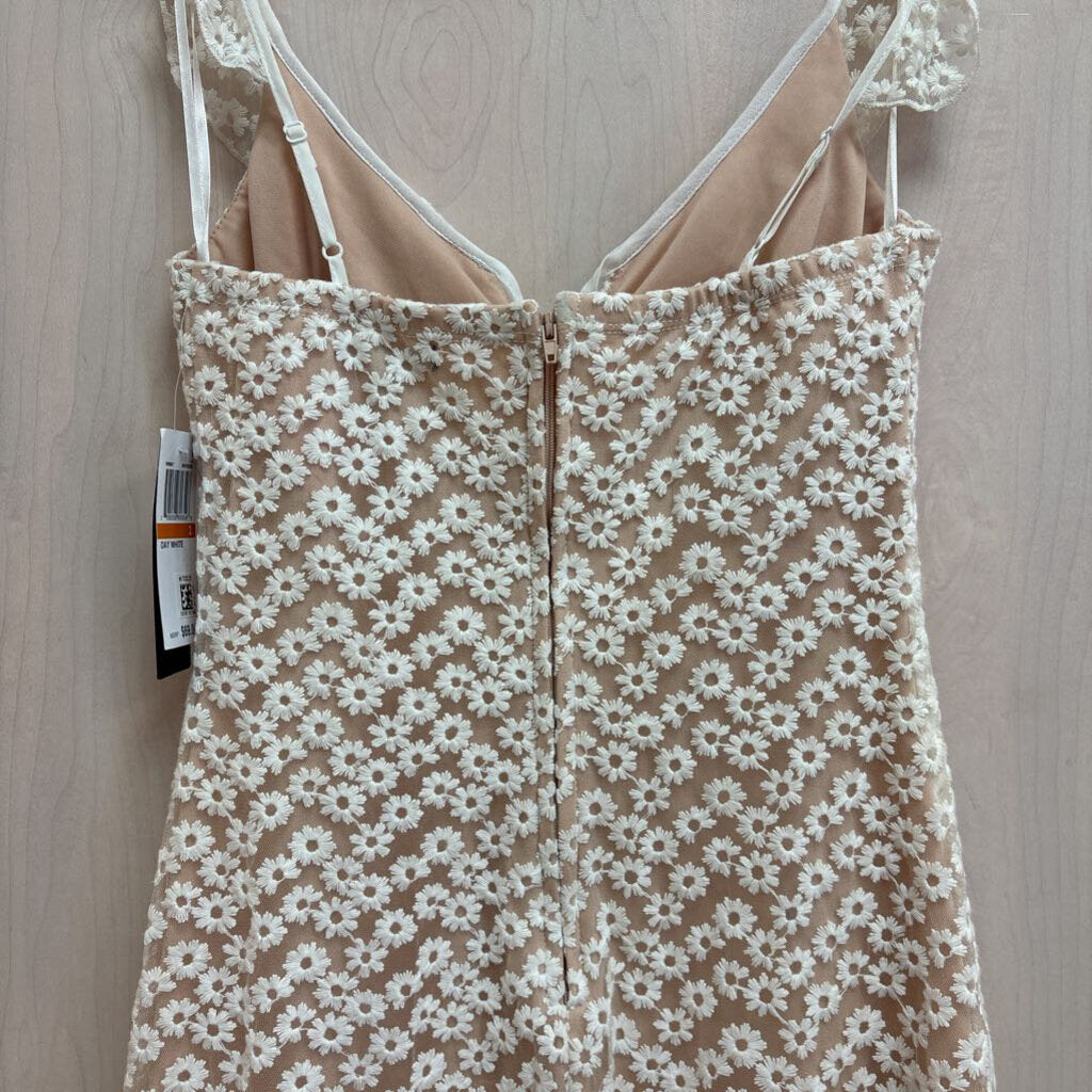 City Studio Beige/ White Flower Ruffle Detail Dress 3