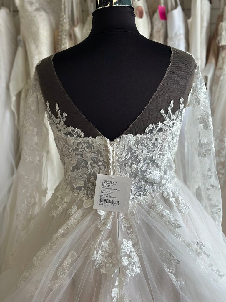 Essense of Australia Ivory Lace Long Sleeve Ball Gown Bridal Gown 24