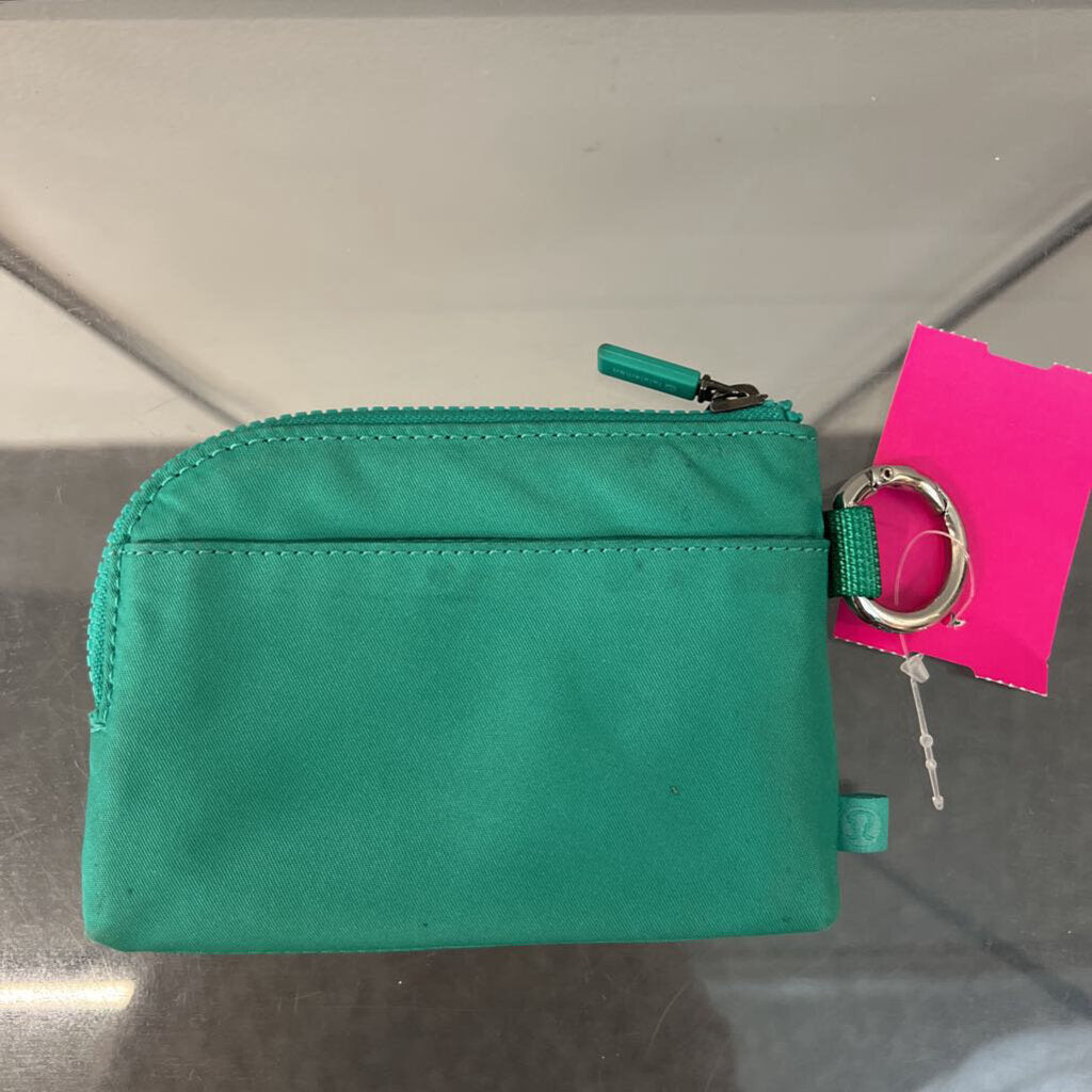 Lululemon Green Clippable Card Pouch