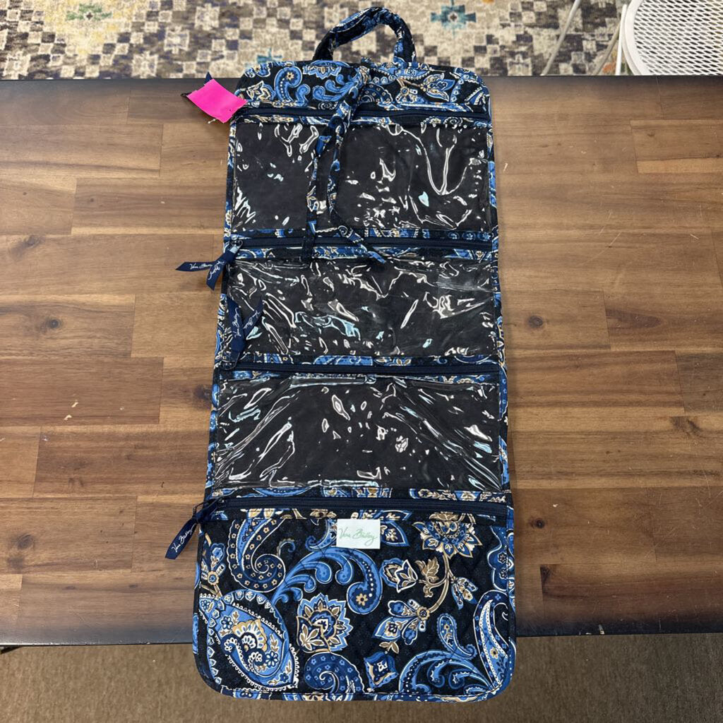 Vera Bradley Quilted Blue Paisley Print Travel Case