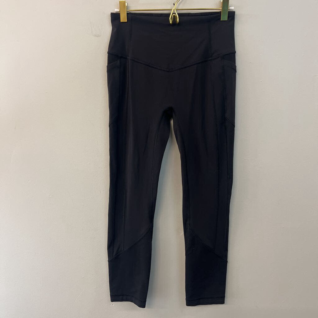 Lululemon Black Cropped Leggings 6
