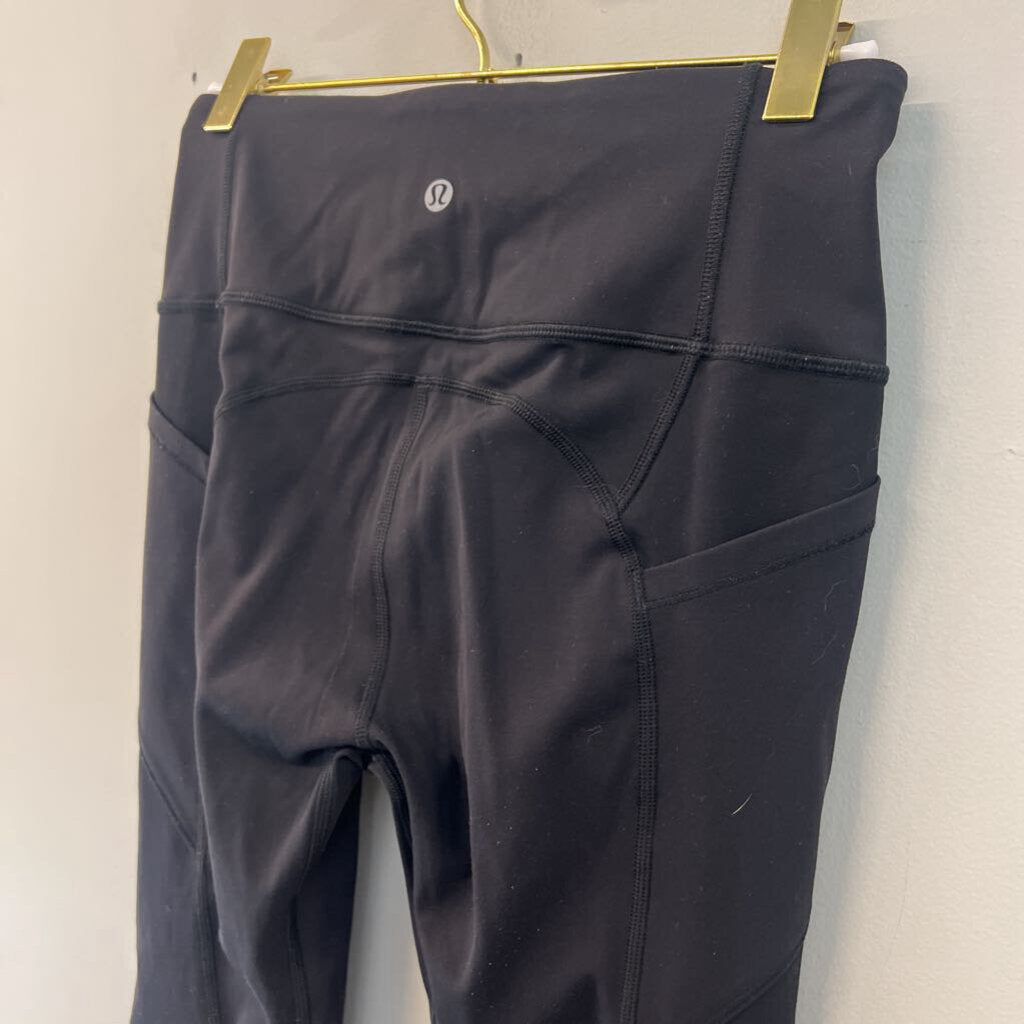 Lululemon Black Cropped Leggings 6