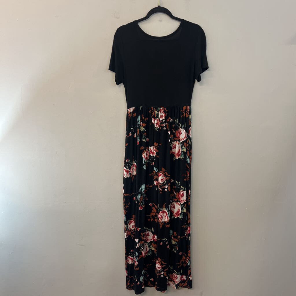 Black/ Multi Short Sleeve Flower Print Maxi Dress Medium