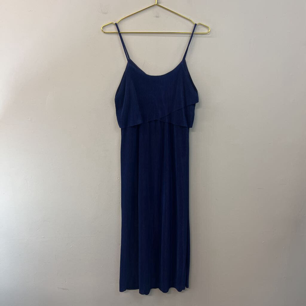 Everly Blue Pleated Midi Dress Small