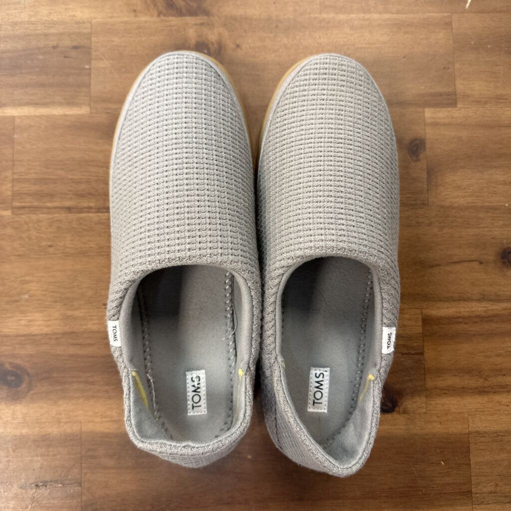 Toms Grey Textured Ezra Slippers 7