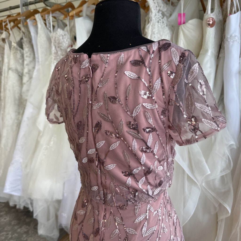 Azazie Pink Sequin Embroidered Detail Short Sleeve Long Formal Dress Medium