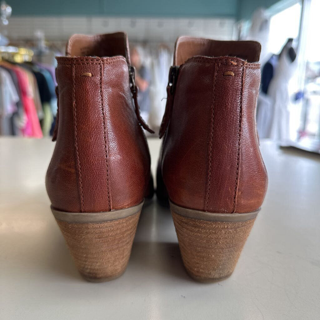 Frye Brown Leather Double Zip Judith Booties 9