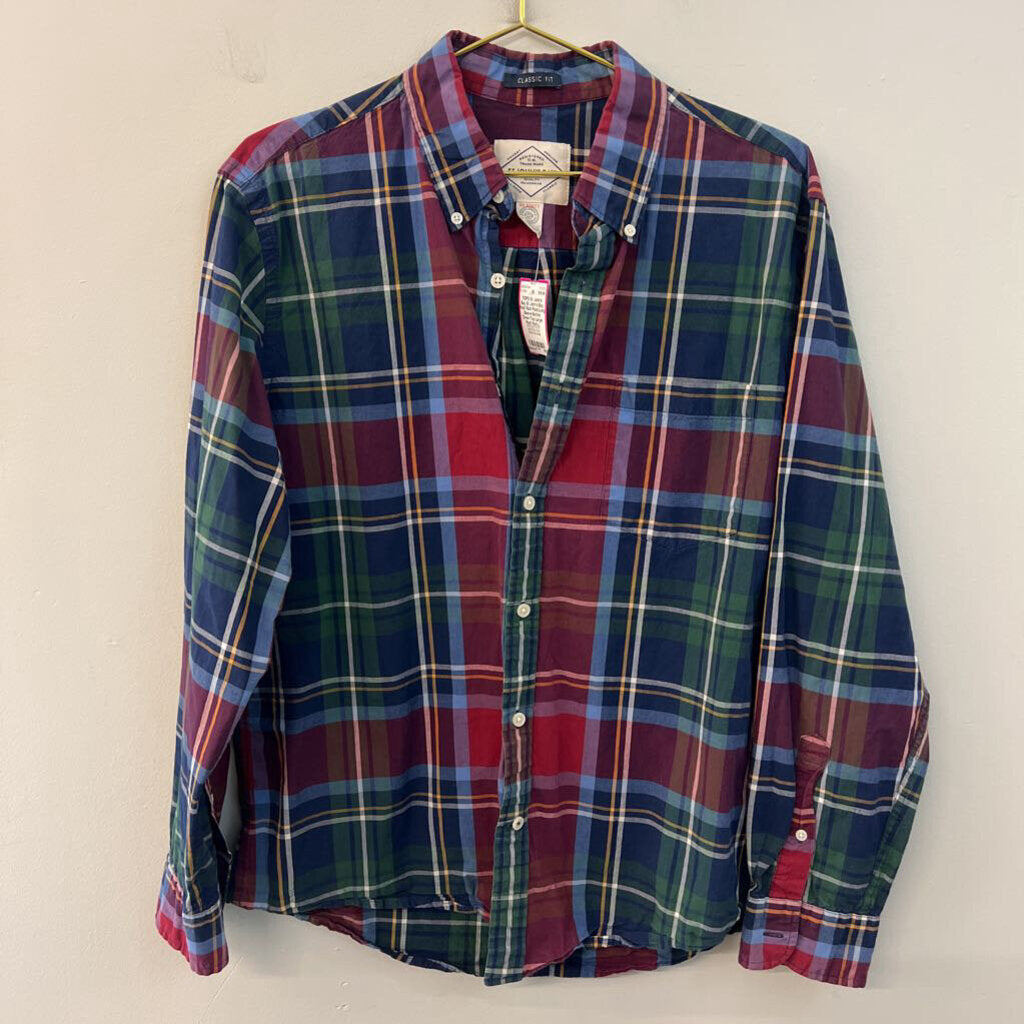 St John's Bay Red/ Multi Plaid Long Sleeve Button Down Top Large