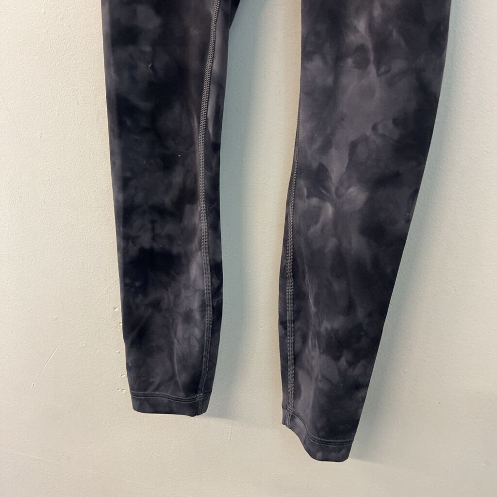 Lululemon Black/ Grey Print Leggings 4