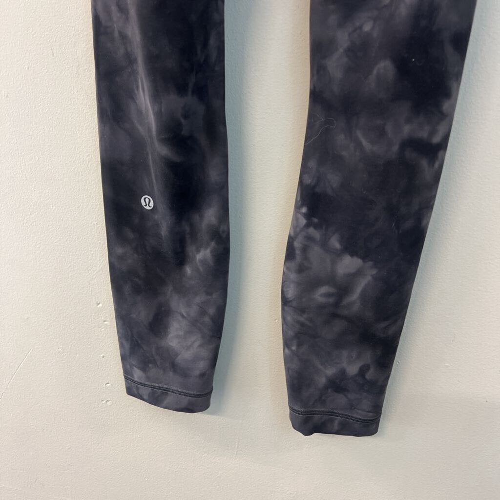 Lululemon Black/ Grey Print Leggings 4