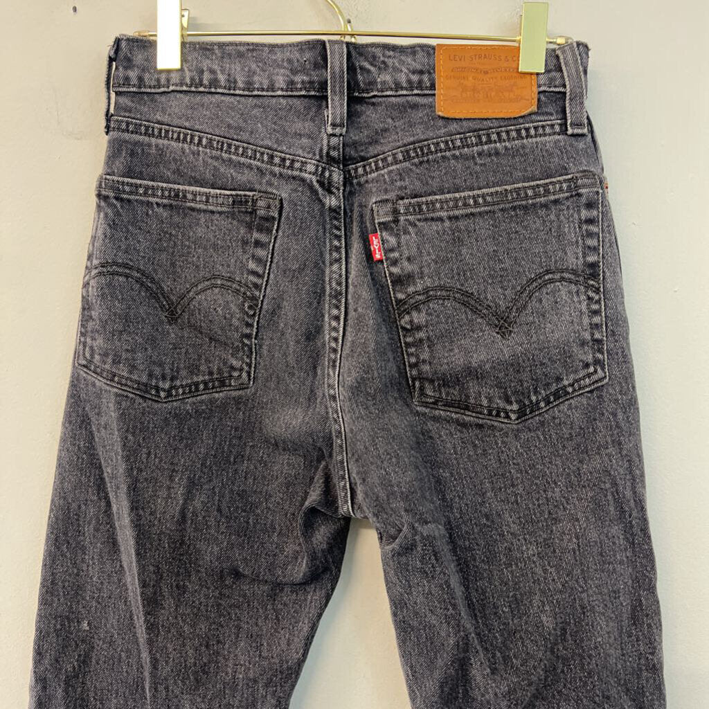 Levi Black Wedgie Straight Jeans 27