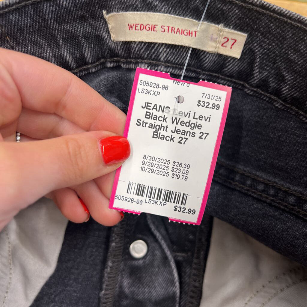 Levi Black Wedgie Straight Jeans 27