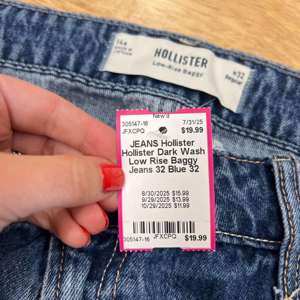 Hollister Dark Wash Low Rise Baggy Jeans 32