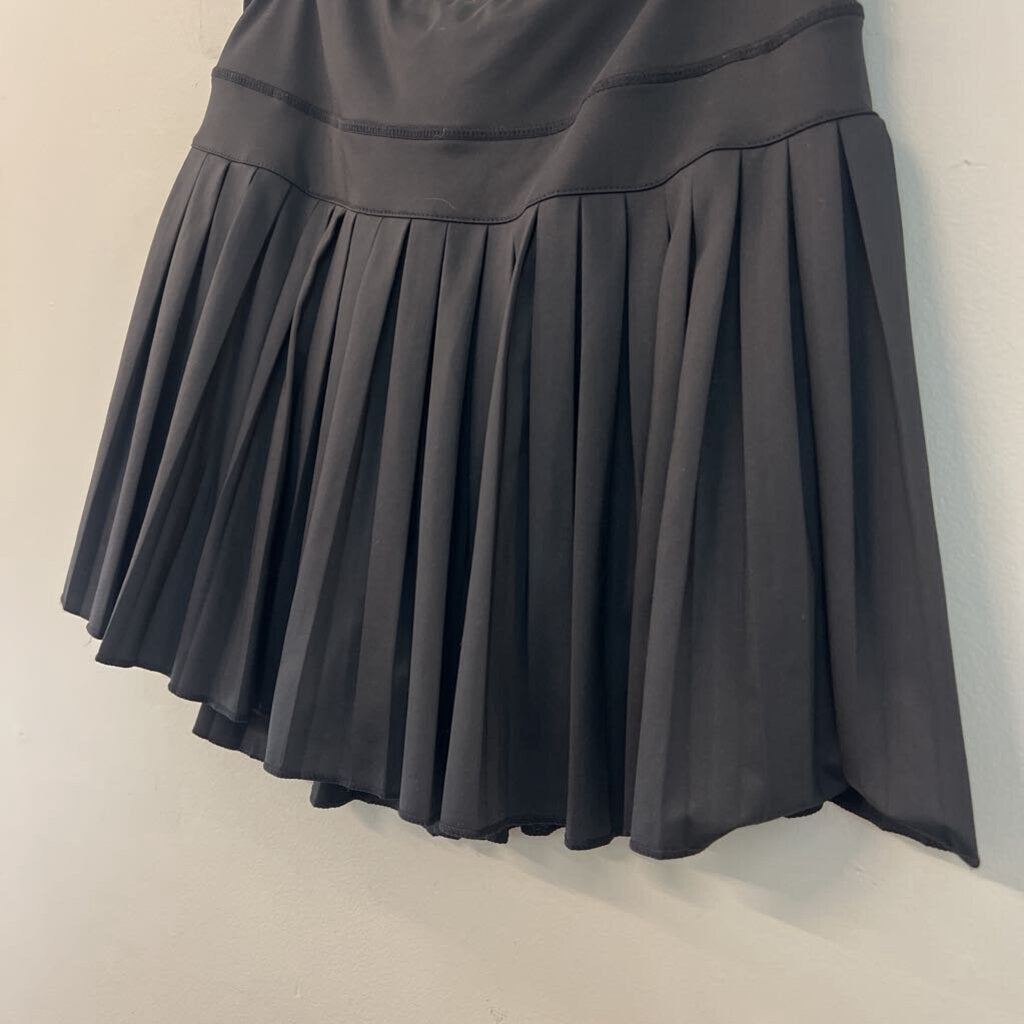 Gold Hinge Black Pleated Athletic Skort Medium