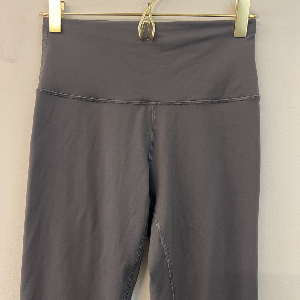 Lululemon Grey Cropped Athletic Leggings 6