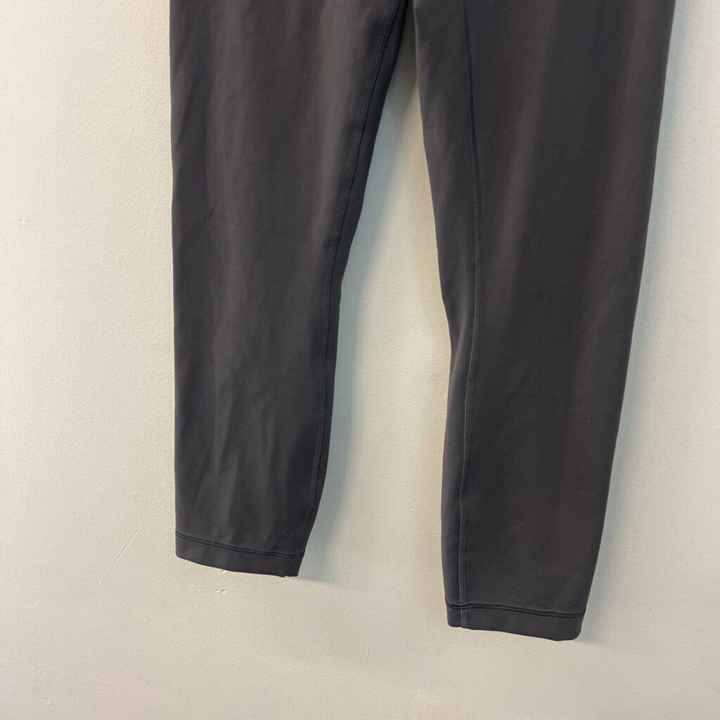 Lululemon Grey Cropped Athletic Leggings 6