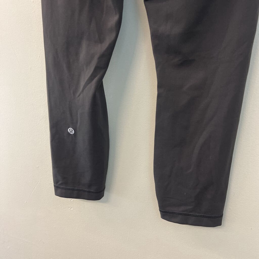 Lululemon Grey Cropped Athletic Leggings 6
