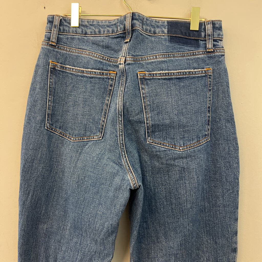 Abercrombie and Fitch Dark Wash The Mom High Rise Jeans 30