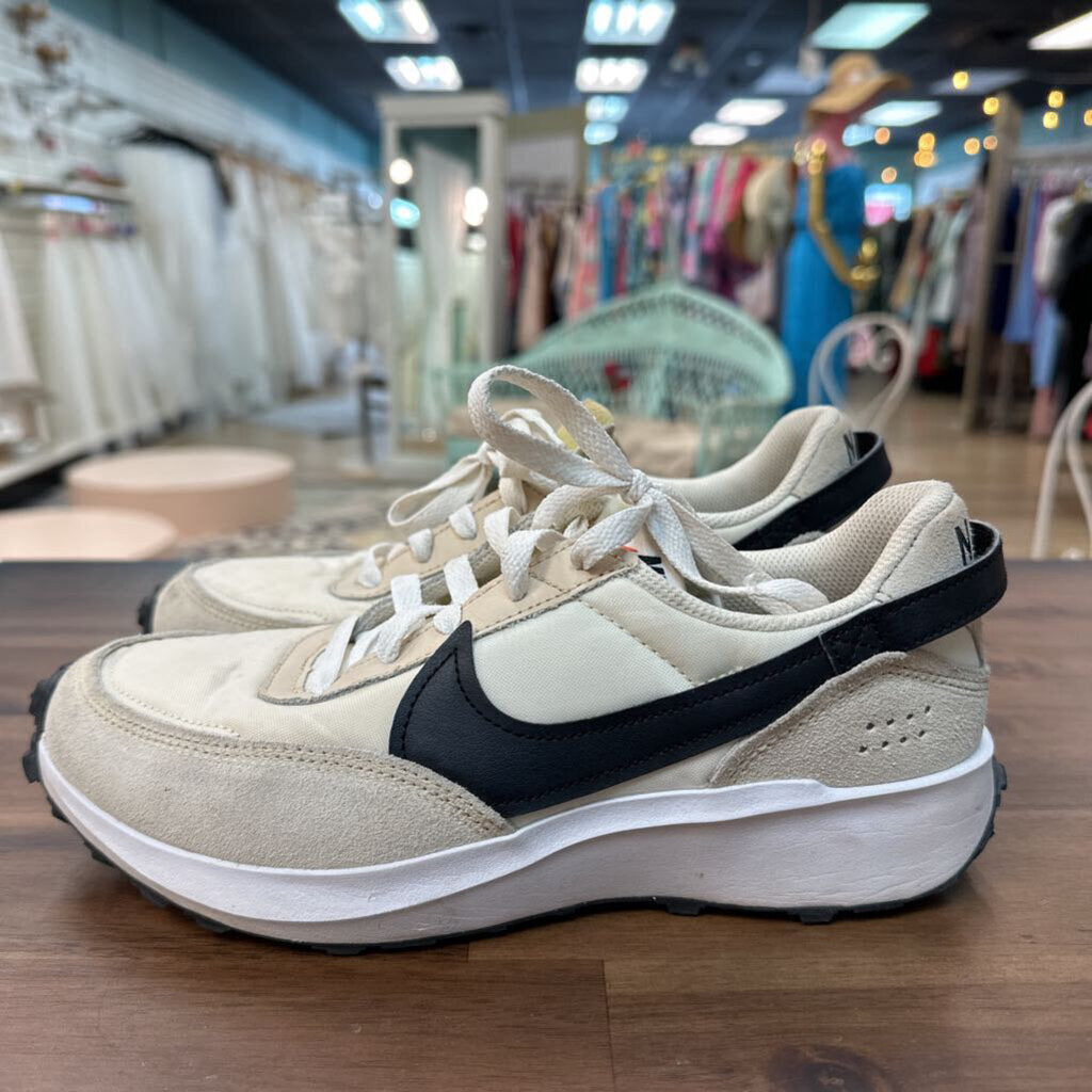 Nike Cream/ Black Waffle Debut Sneakers 8