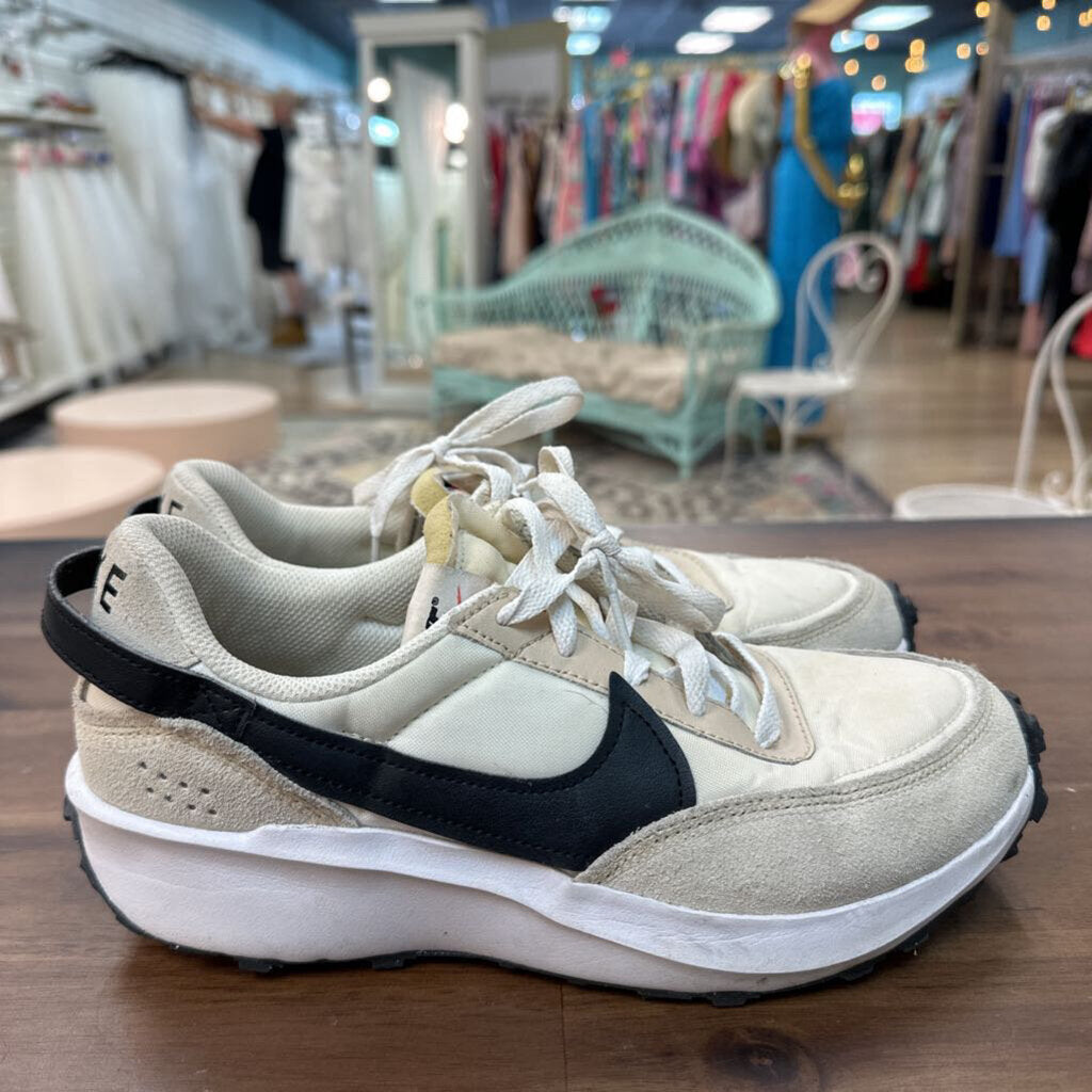 Nike Cream/ Black Waffle Debut Sneakers 8