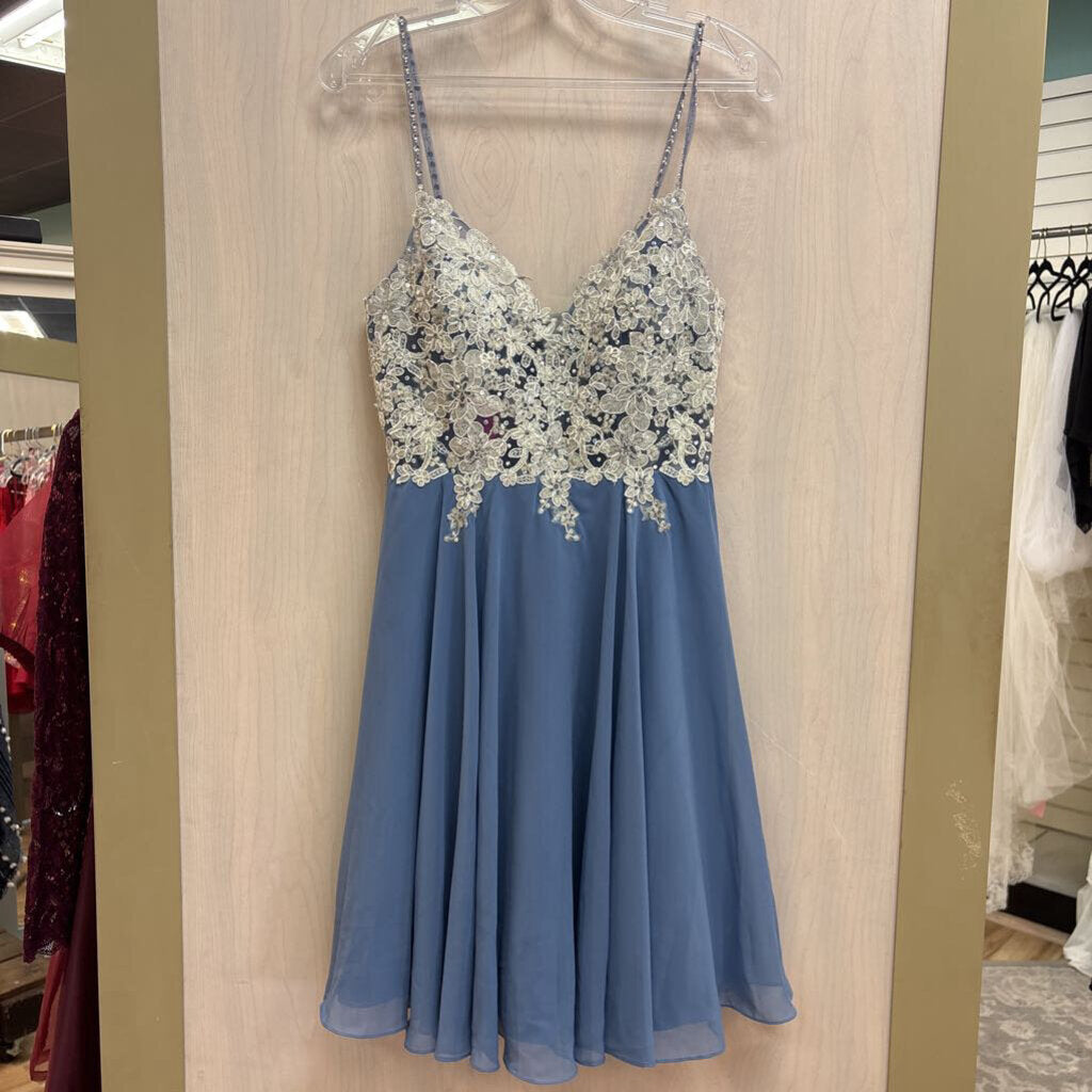 JJs House Blue/ SIlver Lace Top Short Formal Dress Medium