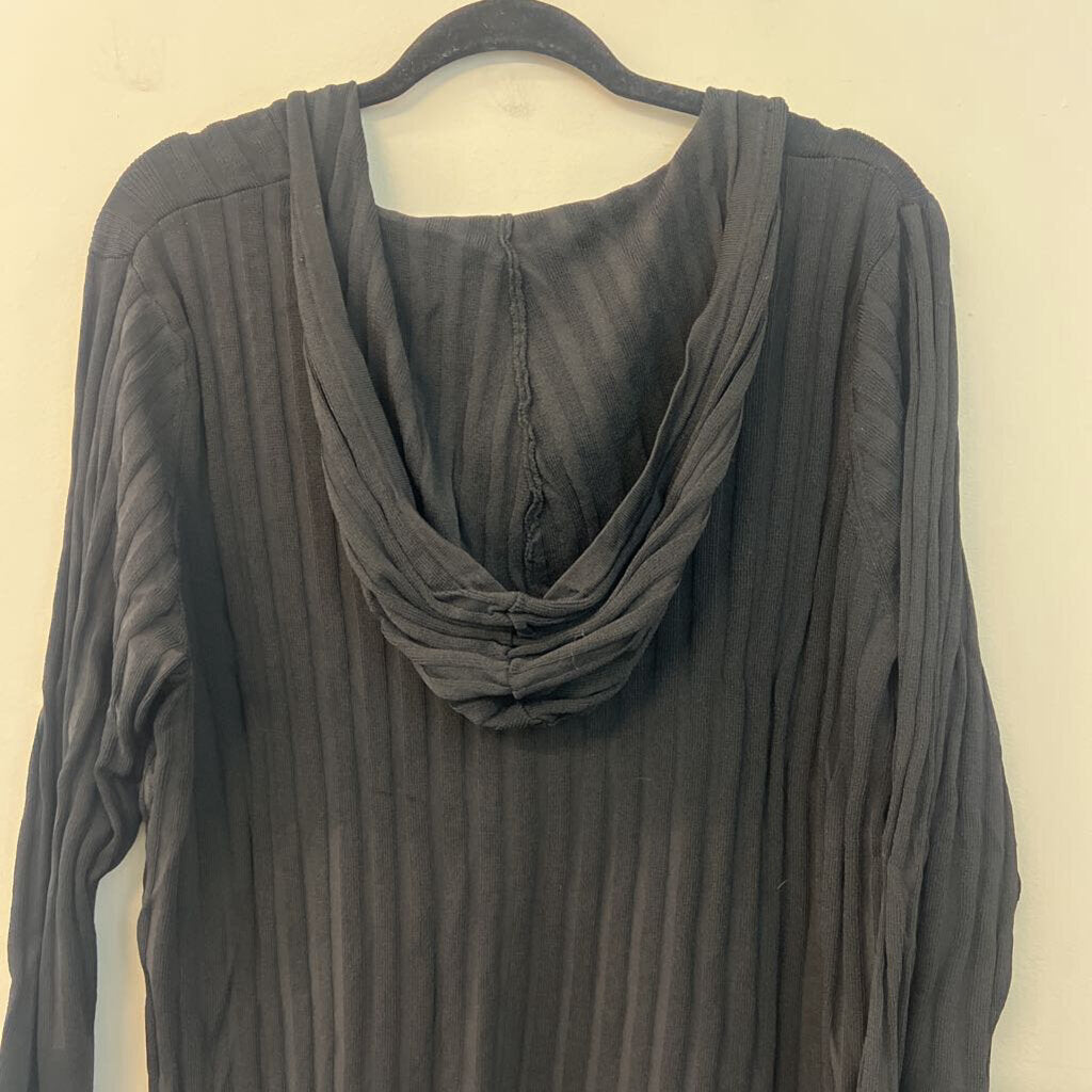 Linda Matthews Black Ribbed Long Sleeve Button Down Top 1X