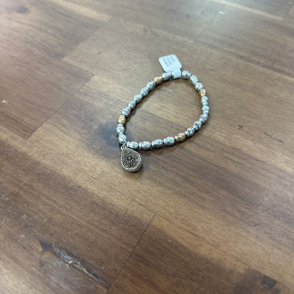 J Jill Silver/ Gold Pendant Stretchy Bracelet