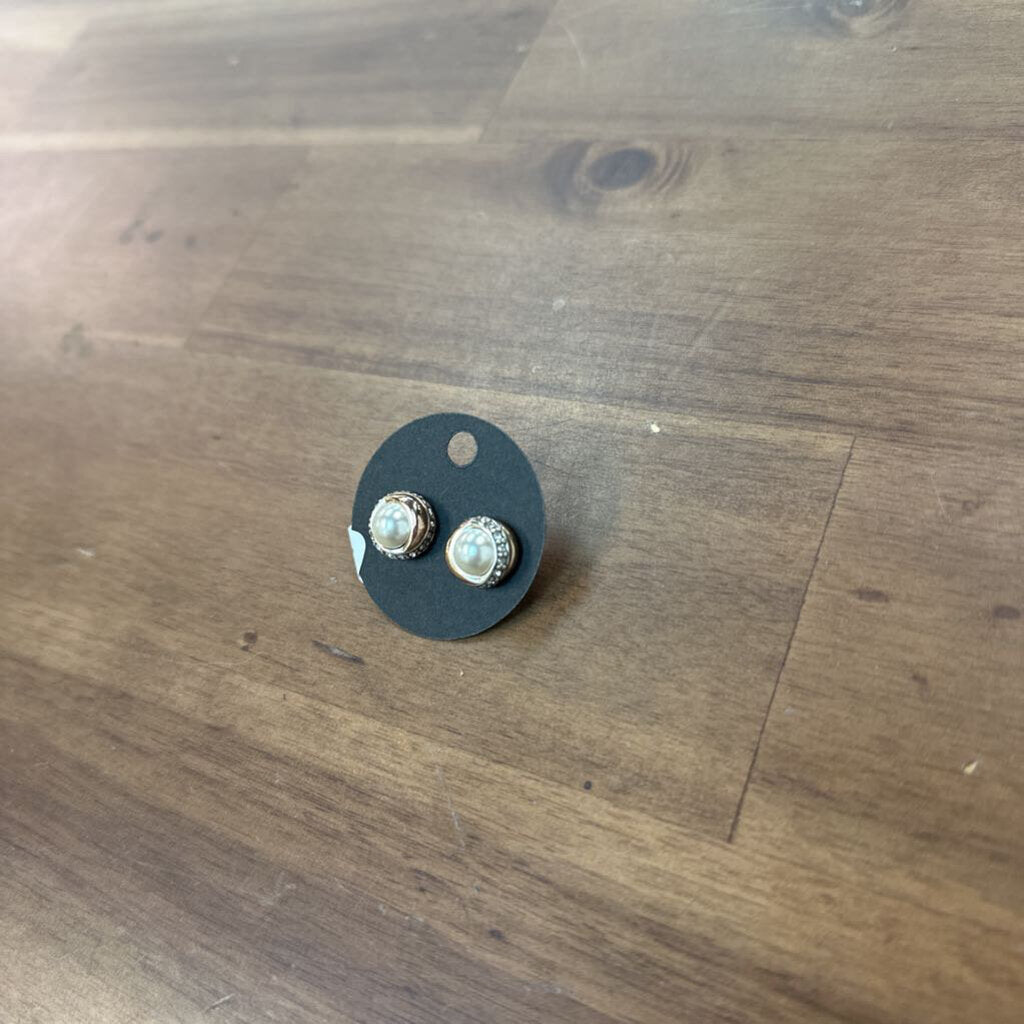 Pearl Stud Earrings