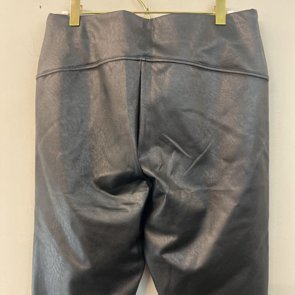 Spanx Black Leather Like Front Slit Pull On Pants Extra Large