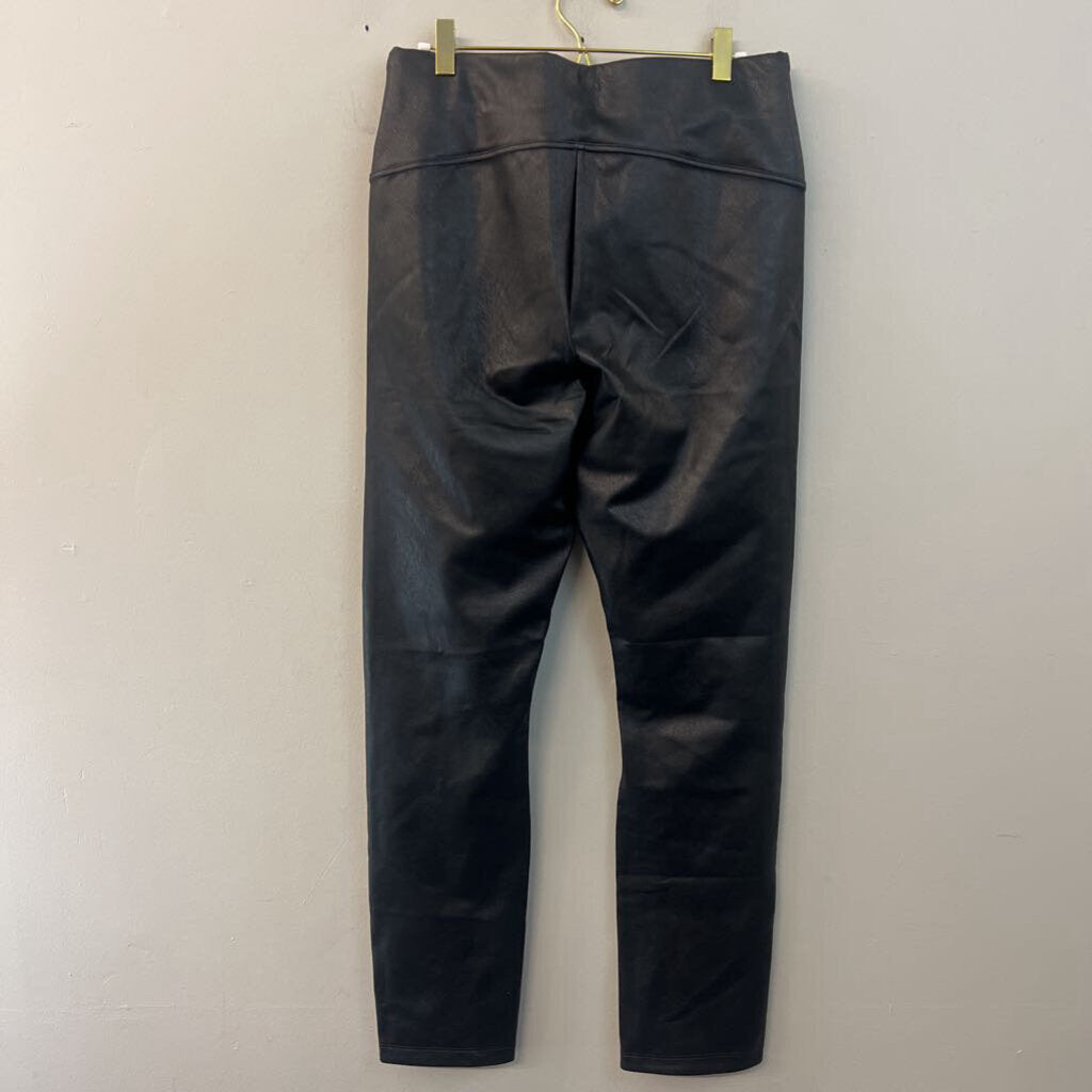 Spanx Black Leather Like Front Slit Pull On Pants Extra Large