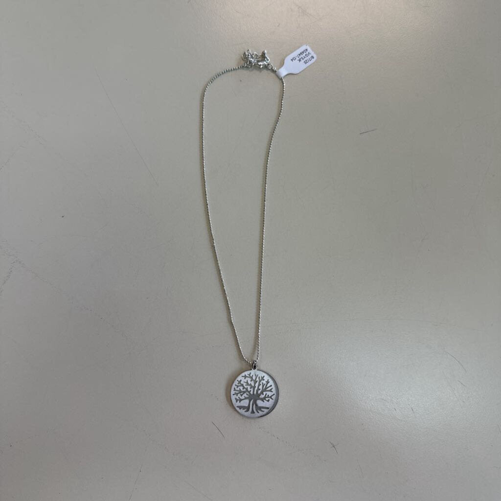 Silver Proverbs 11:30 Tree Pendant Necklace
