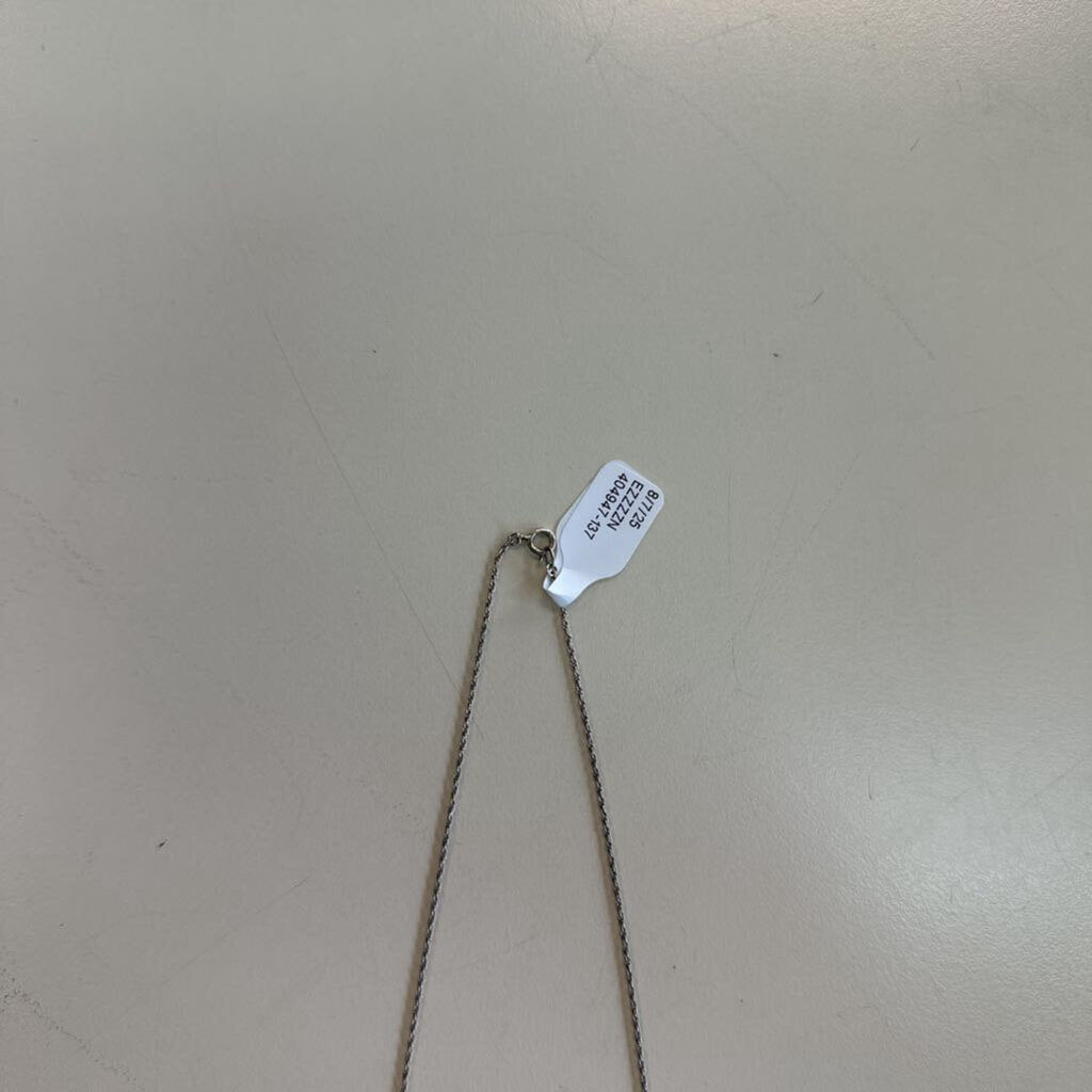 Silver Three Flower Necklace