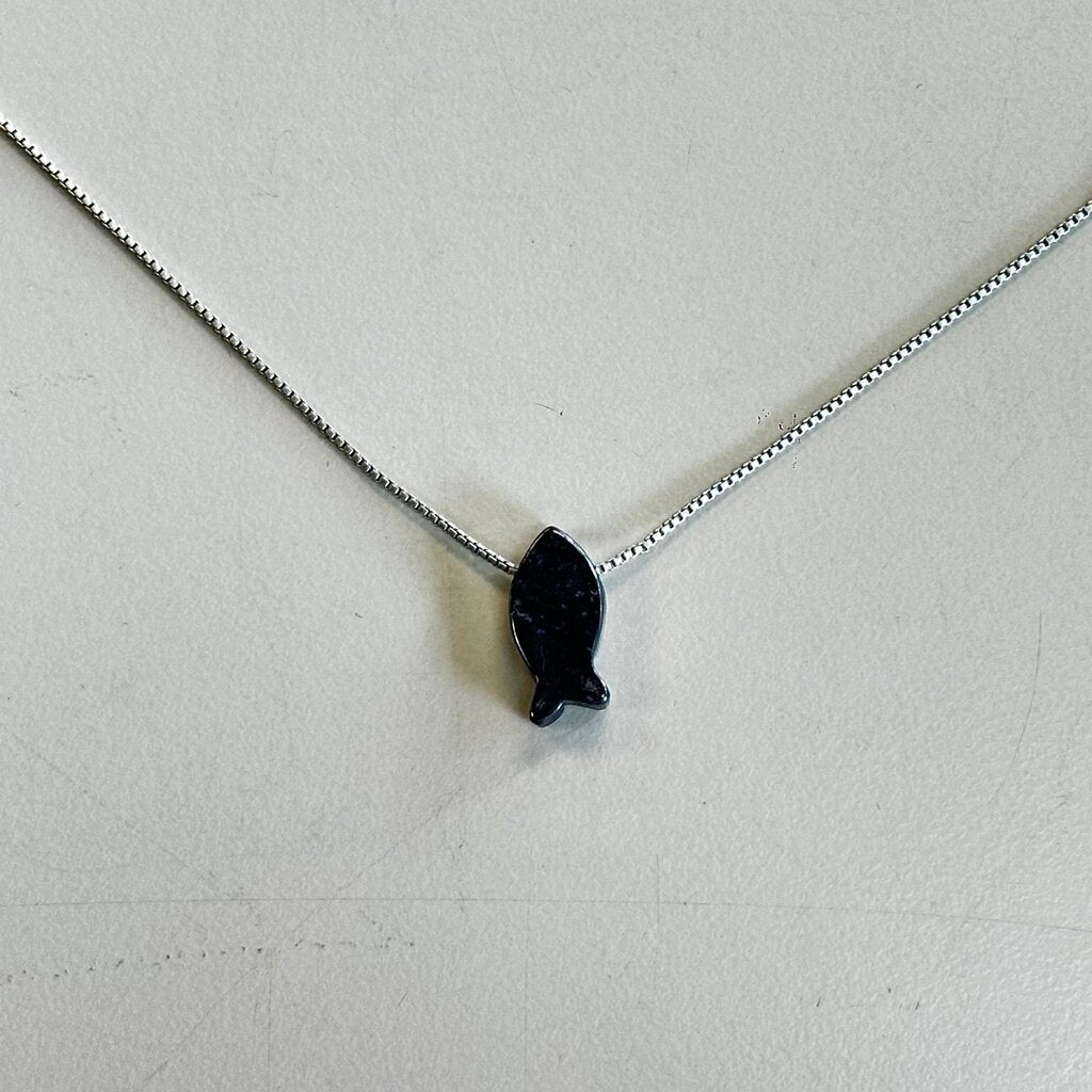 Silver/ Black Fish Bead Pendant Necklace