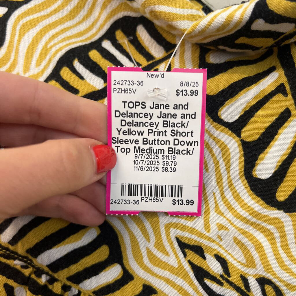 Jane and Delancey Black/ Yellow Print Short Sleeve Button Down Top Medium