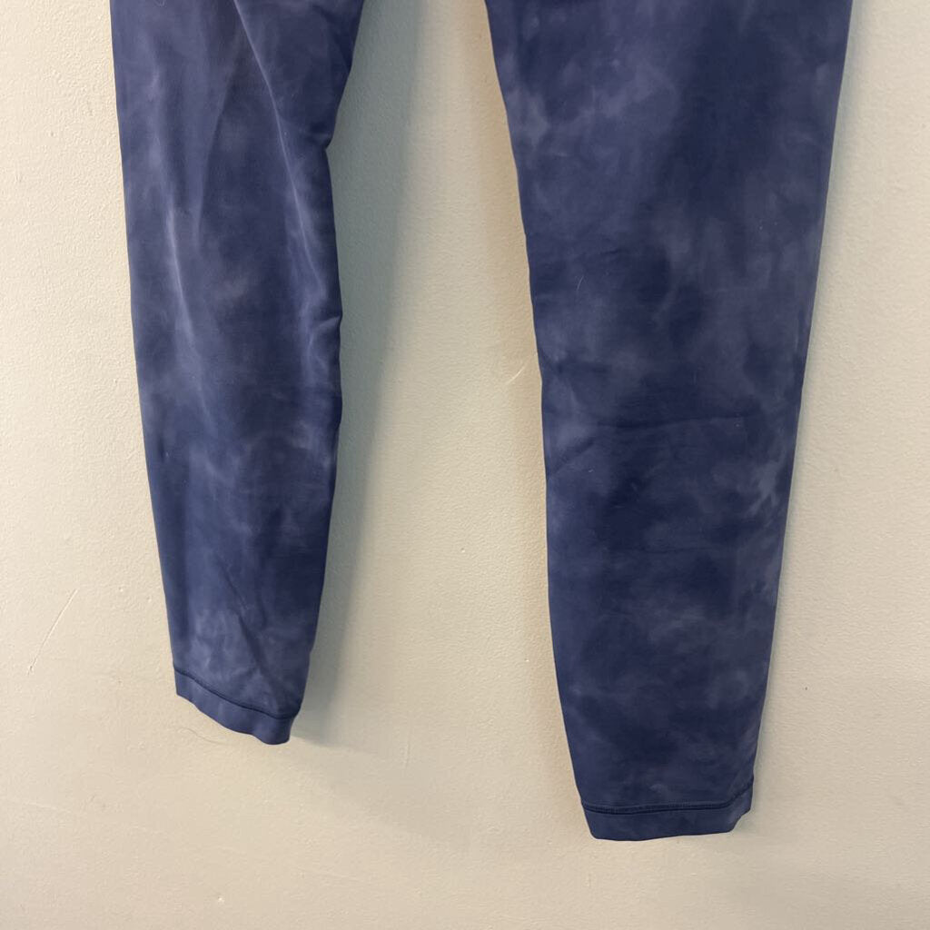 Lululemon Blue Print Cropped Leggings 8