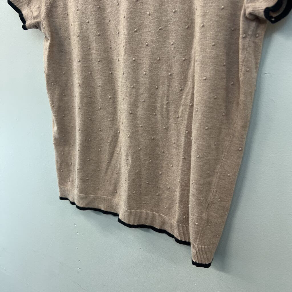 Elle Brown/ Black Dot Detail Short Sleeve Top Large