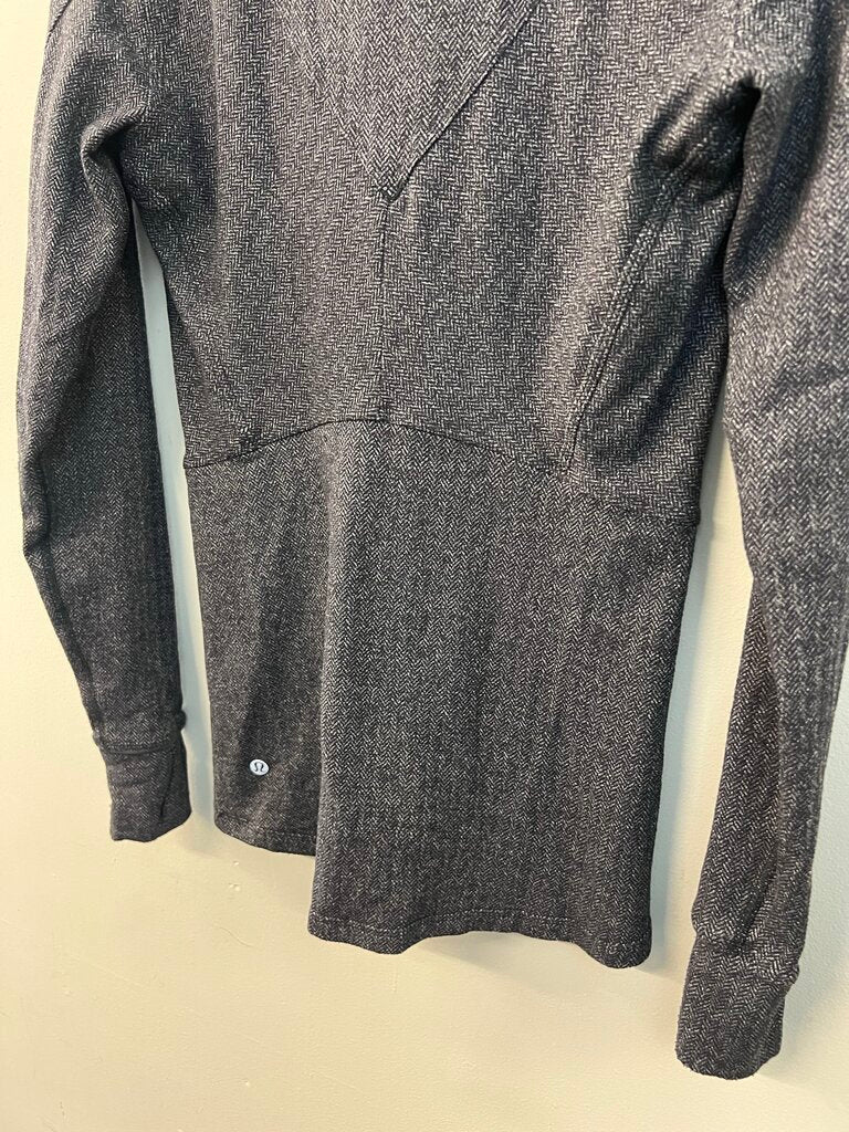 Lululemon Black/ Grey Herringbone Print Long Sleeve Quarter Zip Pullover 6