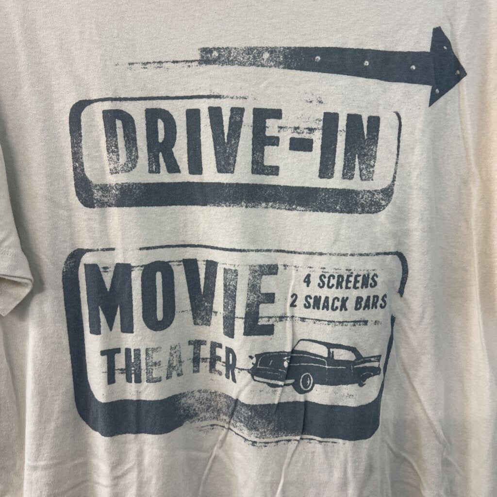 American Eagle Beige Drive In Movie Short Sleeve Graphic Tee Medium