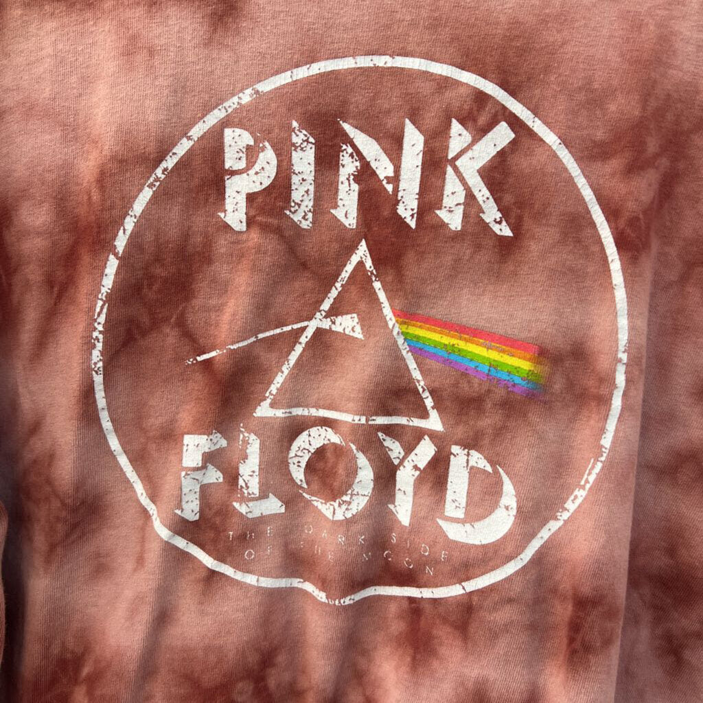 Chemistry Pink/ Red Tie Dye Cropped Pink Floyd Long Sleeve Graphic Tee Extra Large