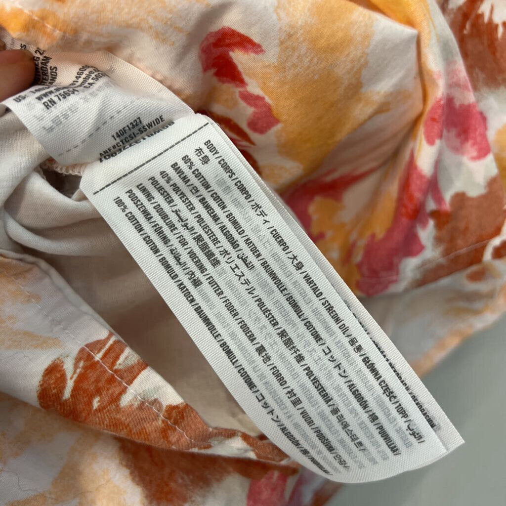 Abercrombie and Fitch White/ Orange Print Cropped Short Ruffle Sleeve Top Large