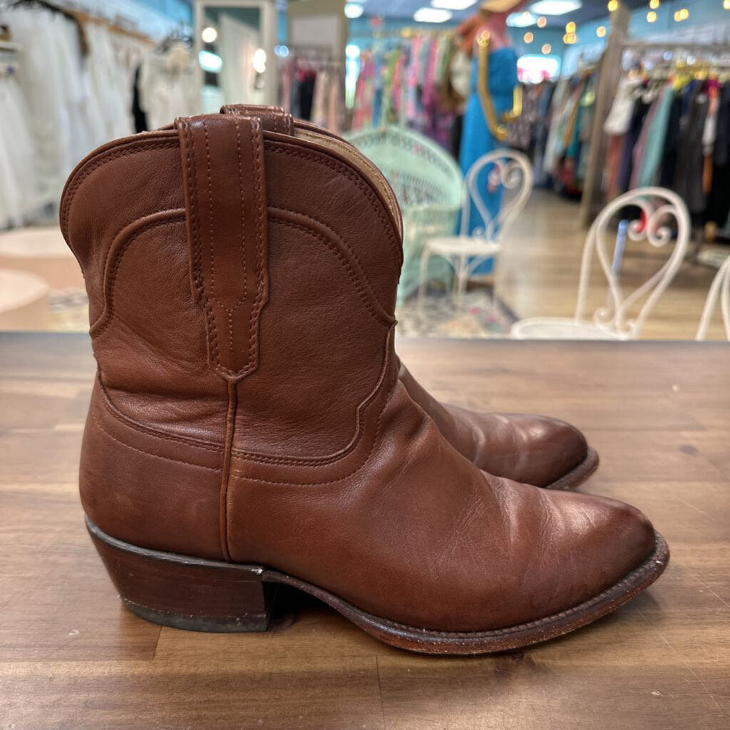 Tecovas Dark Brown Leather The Penny Ankle Boots 7