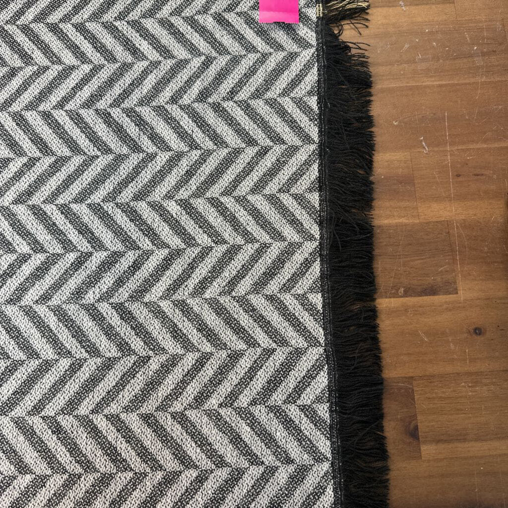 Navy/ Beige Print Scarf Wrap