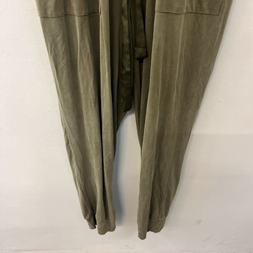 Heartloom Green Sleeveless Jumpsuit Large